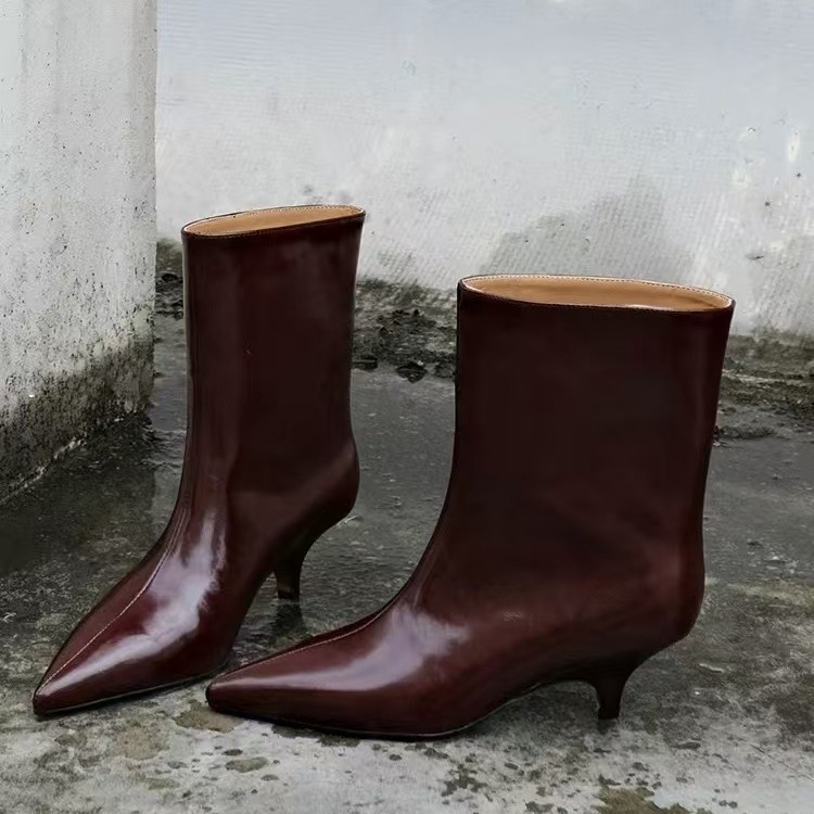 Jesenske i zimske nove modne svestrane nišne francuske retro čizme sa špicastim vrhom i štiklima, s mačkastom petom za žene