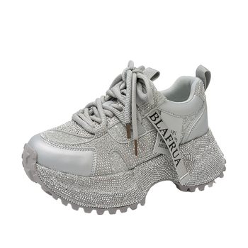 Γυναικεία παπούτσια για μπαμπά σε μεγάλα μεγέθη, 2025, νέο στυλ, με έναστρο ουρανό και στρας, με χοντρή σόλα που αυξάνει το ύψος, casual, ευέλικτα sneakers για αυξανόμενο ύψος.