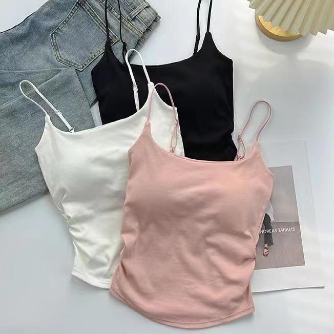 Naujo stiliaus, gryno, saldaus ir aštraus dizaino, klostuotos liemenėlės formos moteriški drabužiai, priglundantys prie palaidinės su krūtinės pagalvėle