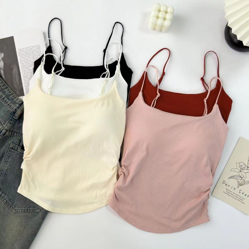 Naujo stiliaus, gryno, saldaus ir aštraus dizaino, klostuotos liemenėlės formos moteriški drabužiai, priglundantys prie palaidinės su krūtinės pagalvėle