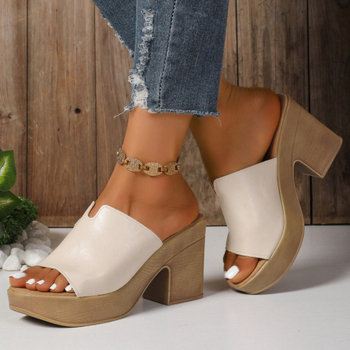 Παντόφλες με ψηλοτάκουνα εξωτερικού εμπορίου για γυναίκες 2025 καλοκαίρι Νέα ευρωπαϊκά και αμερικανικά σέξι γυναικεία σανδάλια ψαριού με χοντρό τακούνι και μεγάλο μέγεθος σε μια γραμμή