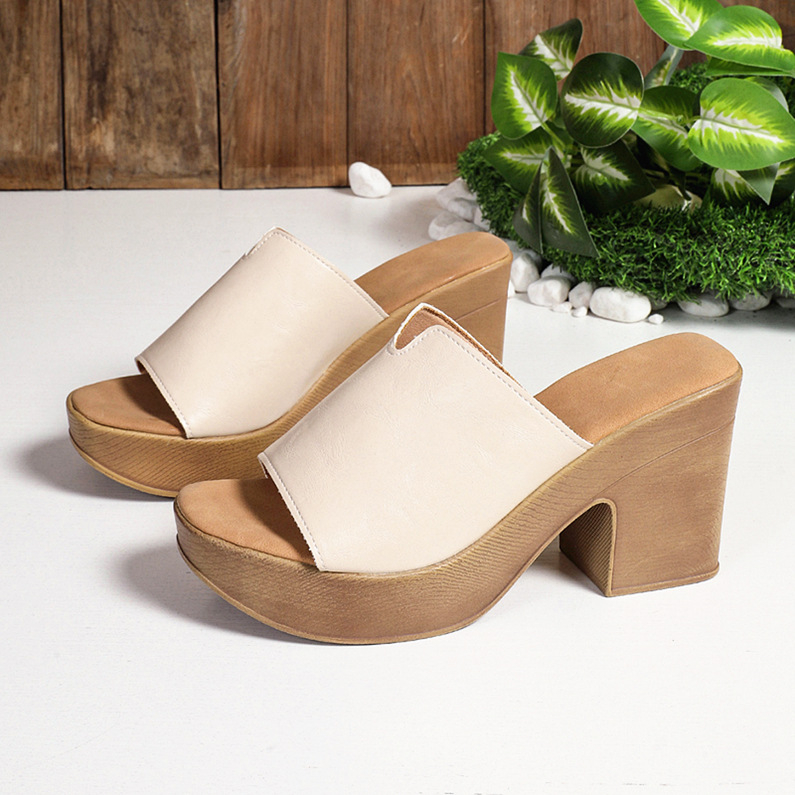 Лято 2025 Нови европейски и американски експортни големи размери платформа с дебела подметка, модерни и удобни чехли на висок ток с отворени пръсти за жени