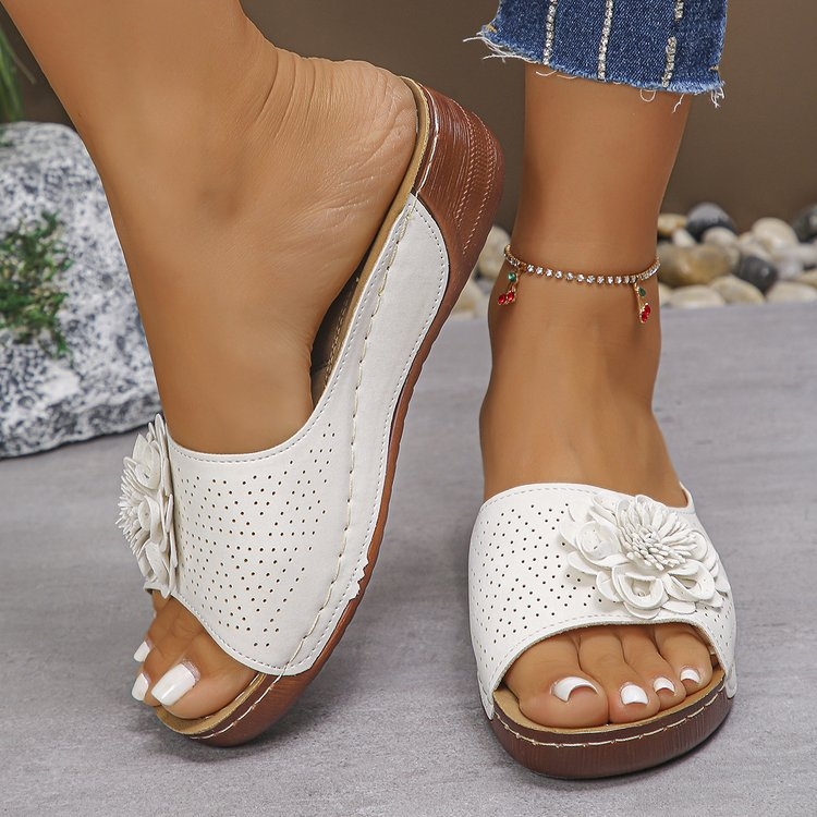 Jugoistočna Azija prekogranična padina s debelim potplatom s cvijećem, riječju riblja usta papuče nose plus size generaciju ženskih cipela