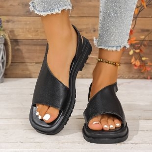 Шедьовър на моден дизайнер, интерпретиращ уникална личност и изключителен вкус!