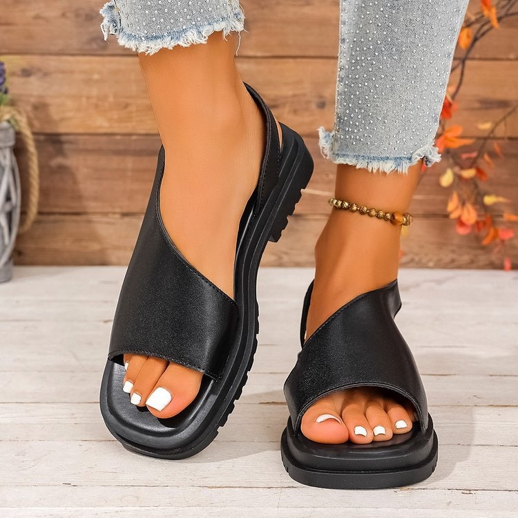 Шедьовър на моден дизайнер, интерпретиращ уникална личност и изключителен вкус!