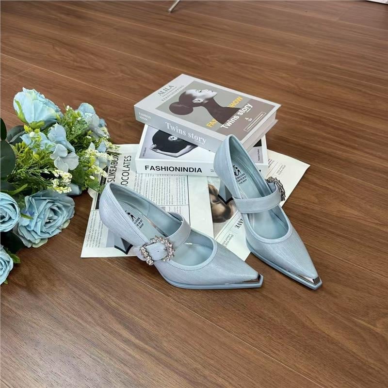 7 cm-es magassarkú, sokoldalú, elegáns, divatos strasszpántos, vastag sarkú, Ouo stílusú munkaruha valódi bőrből készült, hegyes orrú női lapos cipőkkel