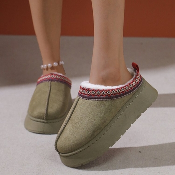 În stoc Cizme de zăpadă pentru femei, iarna, la modă nouă, dintr-o singură bucată, Baotou, papuci cu platformă, pantofi caldi din bumbac, talpă groasă pentru femei