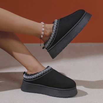 În stoc Cizme de zăpadă pentru femei, iarna, la modă nouă, dintr-o singură bucată, Baotou, papuci cu platformă, pantofi caldi din bumbac, talpă groasă pentru femei