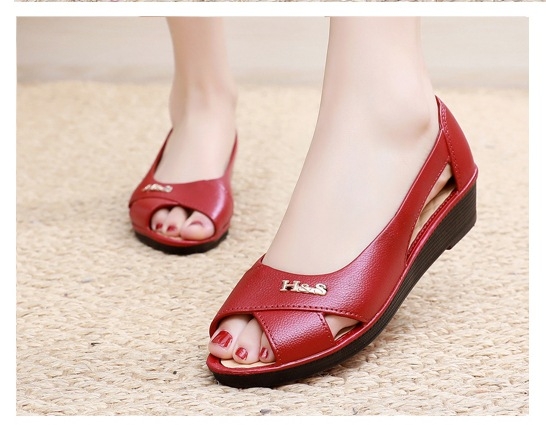 Бежови черни многоцветни ежедневни дамски чехли по избор, елегантни, удобни и дишащи сандали, пластмасови обувки на танкетка, модерни дамски чехли