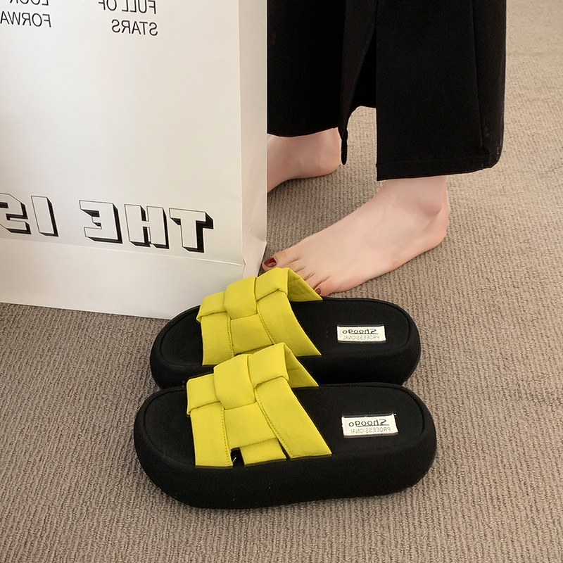 Cross-Border 2025 Nove ljetne sandale s debelim potplatom, moderne svestrane ženske papuče s jednim redom, eBay cipele za unutarnju i vanjsku upotrebu na plaži