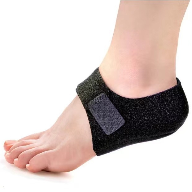 Piireülene kannakaitse, silikoonist kannapadi, lööke neelav, stressivastane kannavalu, takjapaelaga kannakate