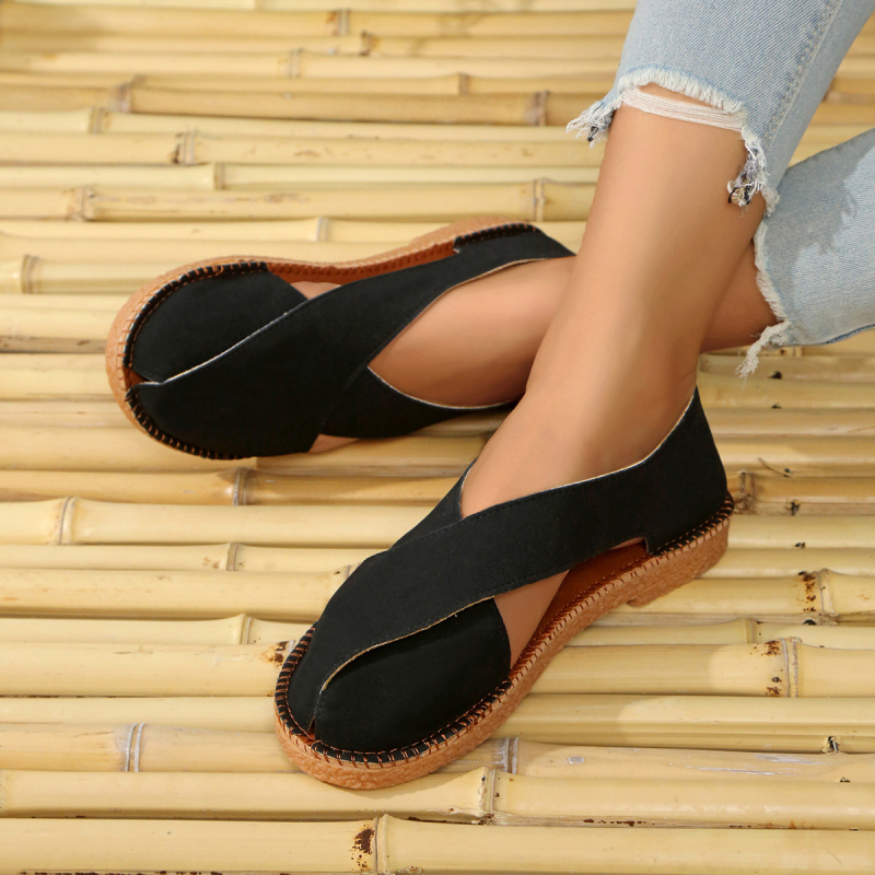 Vanjska trgovina Novi stil Baotou Hollow sandale za plažu Ženske ljetne francuske retro ravne sandale s vanjskom petom Wish
