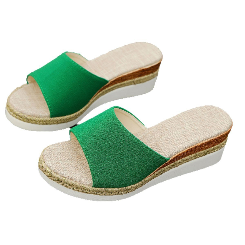 Ljetne ležerne sandale za žene 2025. Izvoz europskih i američkih ribljih usta čiste boje, velike veličine, papuče na klin, papuče s debelim potplatom, 43