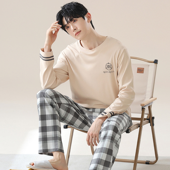 Meeste pikkade varrukatega kevad- ja sügispidžaama, mida saab kanda ka õues, sügisel ja talvel, pluss-suuruses poiste 2024. aasta uus koduriietus