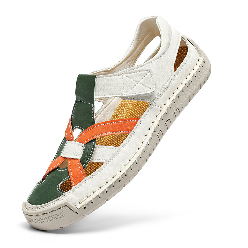 Летни сандали с трансгранични експлозии за жени 2025, големи размери, нови студентски леки дамски обувки, неплъзгащи се, ежедневни плажни обувки с мека подметка