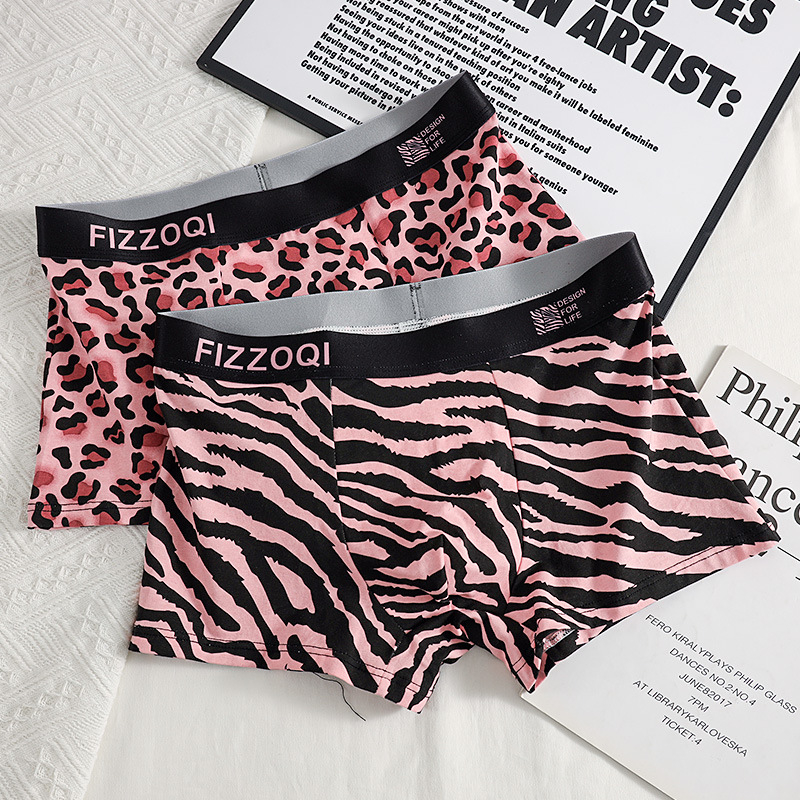 Uued meeste trendikad leopardimustriga puhtast puuvillast mugavad seksikad isikupärastatud aluspesu poiste nelja nurgaga bokserid, hingavad lühikesed püksid
