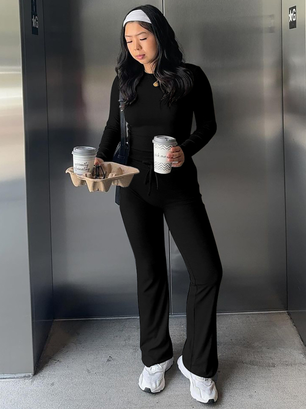 Euroopa ja Ameerika rõivad 2025. aasta sügis- ja talvemood naba paljastavate pikkade varrukatega pluusid, õhukesed paeltega kinnitatavad kellukese allosaga vabaajaülikonnad