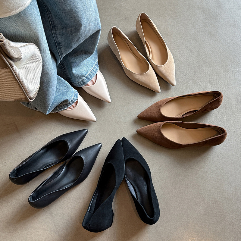 Elegantne ženske cipele s tankim vrhom i ovčjom kožom, za jesen 2025., s visokom petom i plitkom petom za povećanje visine