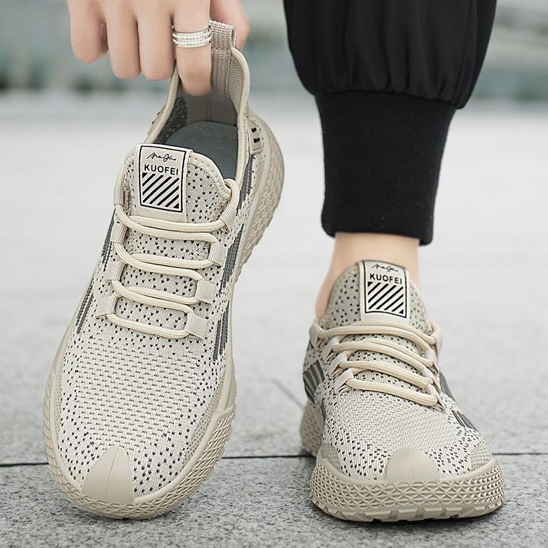 Vyriški sportiniai ir laisvalaikio bateliai su minkštapadžiais kojiniais, vasariniai, kvėpuojantys, austi tinkleliai, užmaunami.