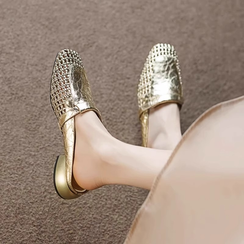 2025 m. naujo stiliaus prancūziški retro stiliaus bateliai su kvadratinėmis nosimis, iškirptais pintomis pintomis storomis kulnomis moterims, vienos kojos nosimi laisvalaikio šlepetės moterims