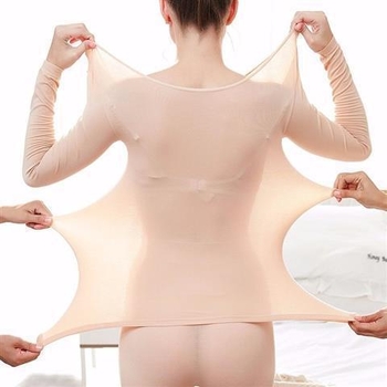 Terminiai apatiniai, pastovios temperatūros, nematomas pagrindas, moteriškas kūnas, itin plonas, šilumai aptemptas, didelio dydžio, odos grožio drabužiai, rudens drabužiai ir kelnės.