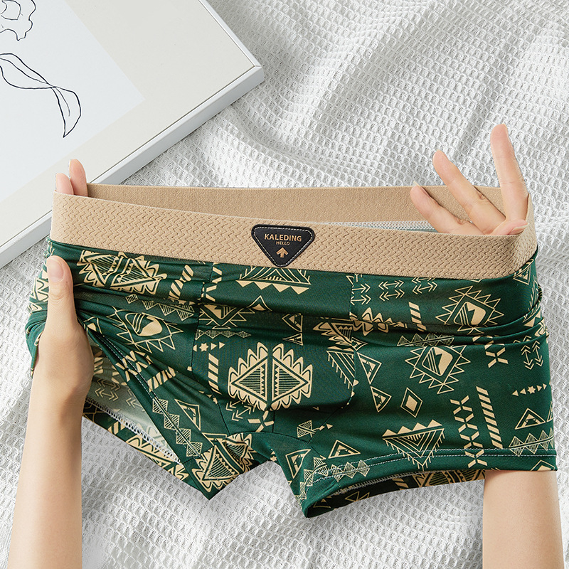 [Viena paciņa] Amerikāņu retro etniskā stila vīriešu apakšveļa Vīriešu ledus zīda elpojošas bokseršorti ar apdrukātu bokseršortu