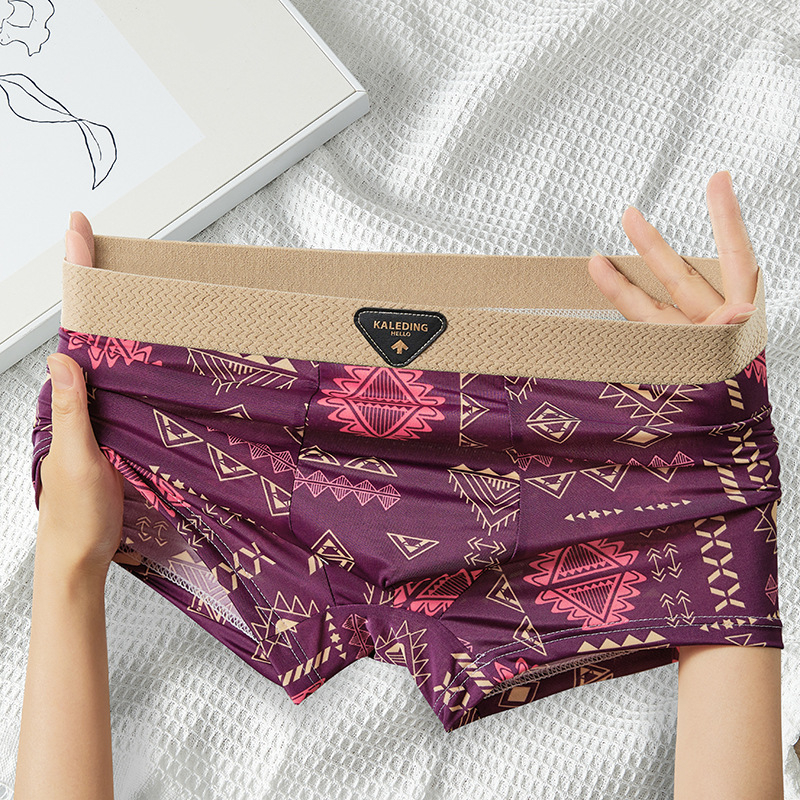 [Viena paciņa] Amerikāņu retro etniskā stila vīriešu apakšveļa Vīriešu ledus zīda elpojošas bokseršorti ar apdrukātu bokseršortu