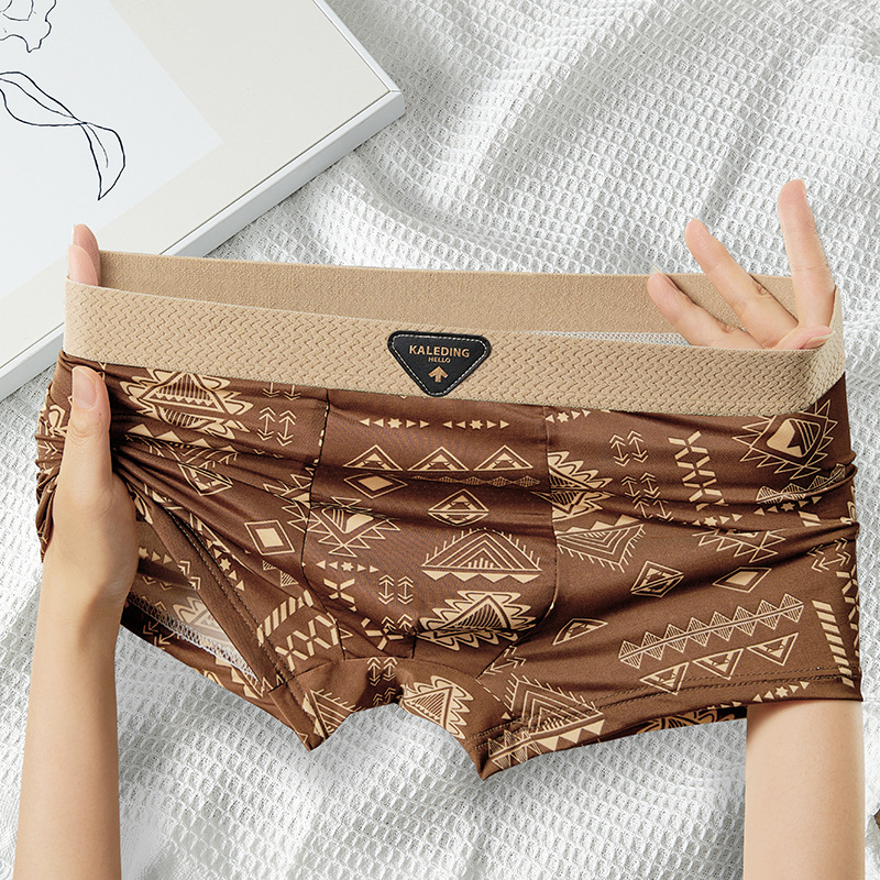 [Viena paciņa] Amerikāņu retro etniskā stila vīriešu apakšveļa Vīriešu ledus zīda elpojošas bokseršorti ar apdrukātu bokseršortu