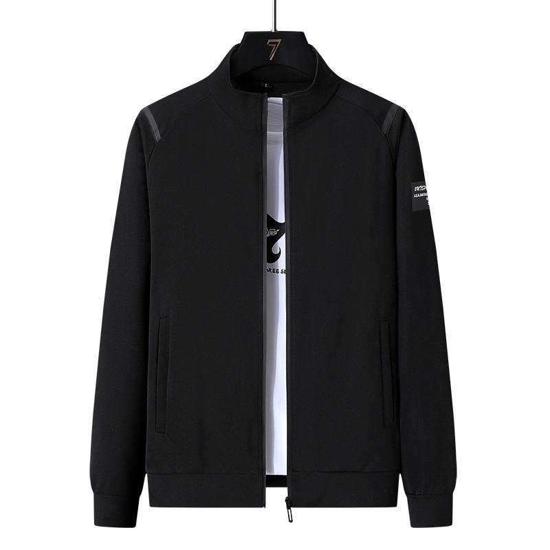 Vabaaja hea ümara kaelusega jakk, kardigan, sügisene pikkade varrukatega top-püksid, sõnadega, kolmeosaline meeste sportlik ülikond laos.