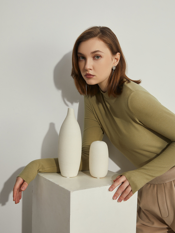 Ženska termalna odjeća za ljepotu kože s hijaluronskom kiselinom Derong za jesen i zimu 2024., nova majica s dugim rukavima i ovratnikom od kornjače