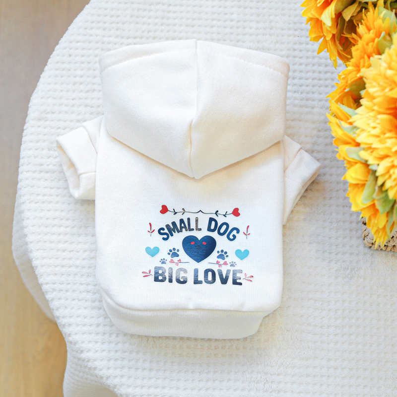 Директна доставка от фабриката/външна търговия на склад дрехи за домашни любимци, кучета и котки, есенни и зимни, бели жилетки за малки проблеми