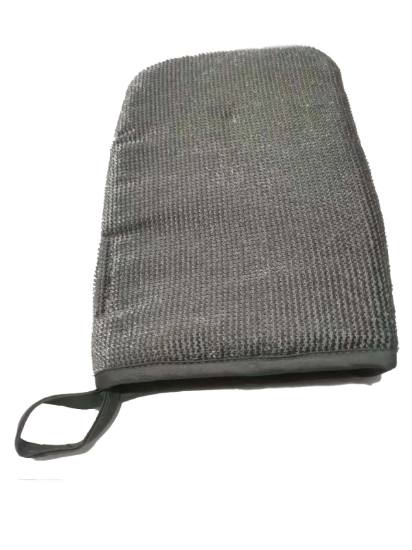 Mājdzīvnieku apmatojuma noņemšanas līdzekļu ražotāji piegādā mājas cimdus, dīvāna apģērbu, suņu būdas apmatojuma tīrīšanas rīku birsti