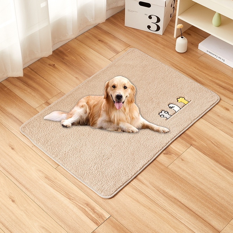 Постелка за развъдник, есен и зима, топла, подплатена, агнешка кадифена постелка за развъдник, неплъзгаща се постелка за котки и кучета, одеяло за домашни любимци на едро