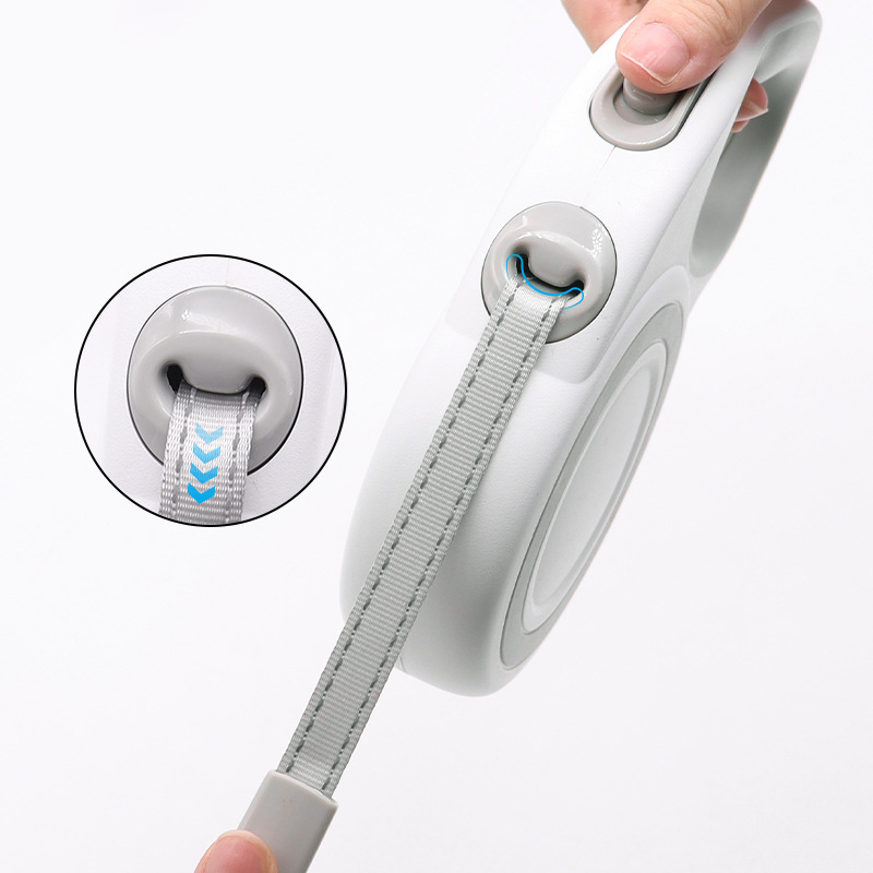 Lemmikloomade automaatne teleskoopveojõuköis koertele, kes lähevad välja, plahvatuskindel veojõuköis keskmistele ja suurtele koertele, koerte jalutuskäigu köie tarvikud