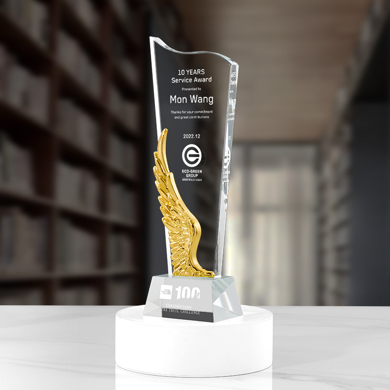 Krištolo trofėjaus metalo krištolo trofėjaus kūrybinga penkiakampė žvaigždutė, aukštos klasės elegantiška puiki personalo pardavimo čempiono apdovanojimo kortelė