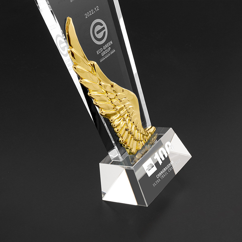 Krištolo trofėjaus metalo krištolo trofėjaus kūrybinga penkiakampė žvaigždutė, aukštos klasės elegantiška puiki personalo pardavimo čempiono apdovanojimo kortelė