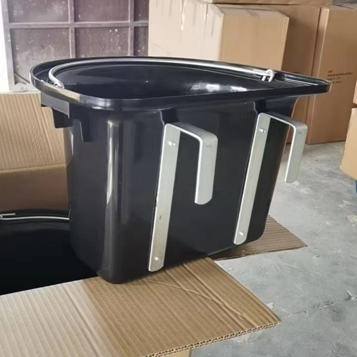 Кофа за храна за коне