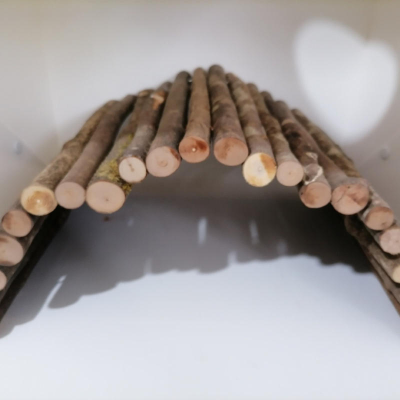 Таралеж от хамстер, златна копринена мечка, морско свинче, Тоторо, малка играчка на едро, продукти за ландшафтен дизайн, преграда, стълба за бягство от къща, дървена ограда