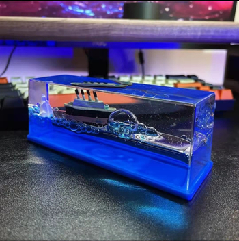 Μικρό Κόκκινο Βιβλίο δημοφιλές ίδιο στυλ κρουαζιερόπλοιο υγρό παρασυρόμενο μπουκάλι διακόσμηση επιφάνειας εργασίας Τιτανικός δώρο γενεθλίων κουτί δώρου