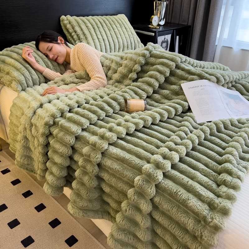 Piiriülene kuum imitatsioon küüliku juukseriba tekk kahepoolne küüliku tekk kontori uinakute tekk paksendatud soe diivan