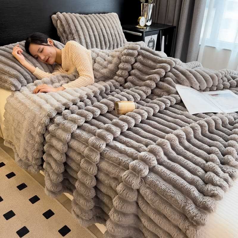 Piiriülene kuum imitatsioon küüliku juukseriba tekk kahepoolne küüliku tekk kontori uinakute tekk paksendatud soe diivan