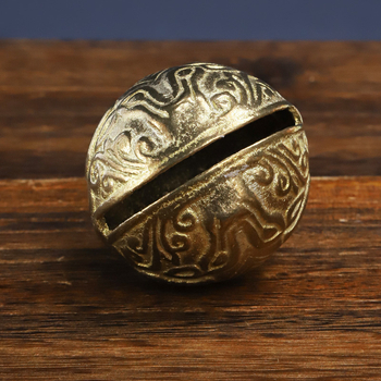 Меден звънец меден тигров звънец домашен любимец звънец куче котка тигров звънец говеда овца конски звънец древен