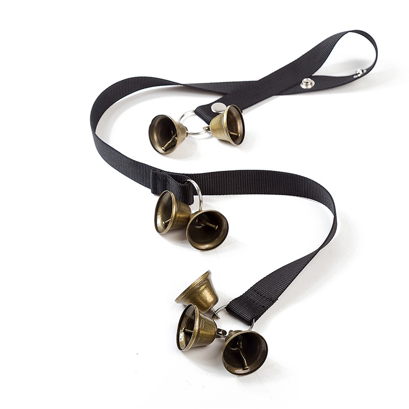 Коледен меден звънец за кучета Amazon Pet Doorbell с въже за домашен любимец за външна употреба, висулка против изгубване за кучета