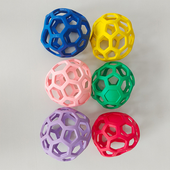 Hobuse maiustuspall Tallide rippuv heinasöötja Polo heinasöötmispall Mänguasipall