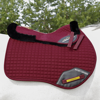 Villapadi, lööke neelav padi, tasakaalupadi, ratsaspordi sadulapadi, rakmed ratsutamistarvete tehasest 8210099 hingav