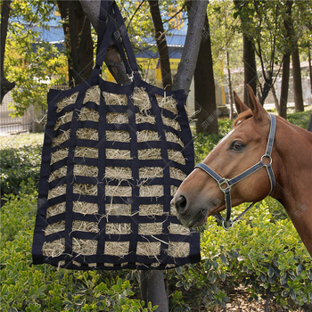 Piiriülene Amazoni suure mahutavusega mitme võrguga täispaelaga hobuse heinakott kuiva rohuga kott aeglaselt söötmiseks mõeldud heinakott