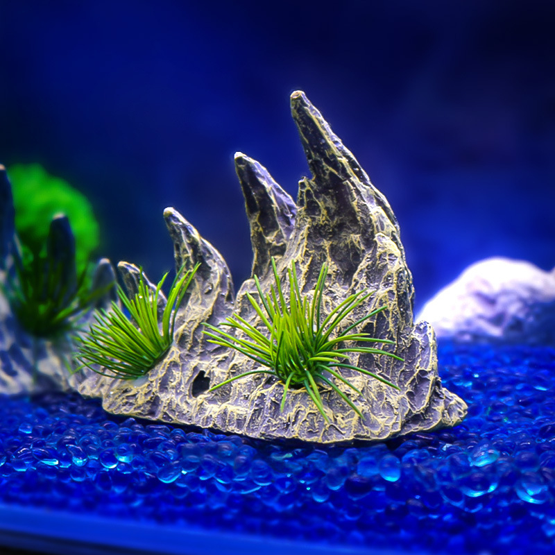 Populaarsed kalatankide haljastuskaunistused, kummalised kivid, kiviktaimla, veetaimed, draakoniluu mäe vaik, simuleeritud rohelise draakoni kivikanjoni maastik