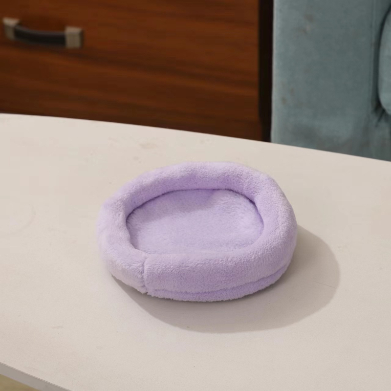 Žiurkėno medvilninis kilimėlis, triušio aksominis apvalus kilimėlis, žieminės voverės gėlės žiurkės auksinio lokio medvilninis lizdo šiltas kilimėlis, žiurkėno lizdo kilimėlis