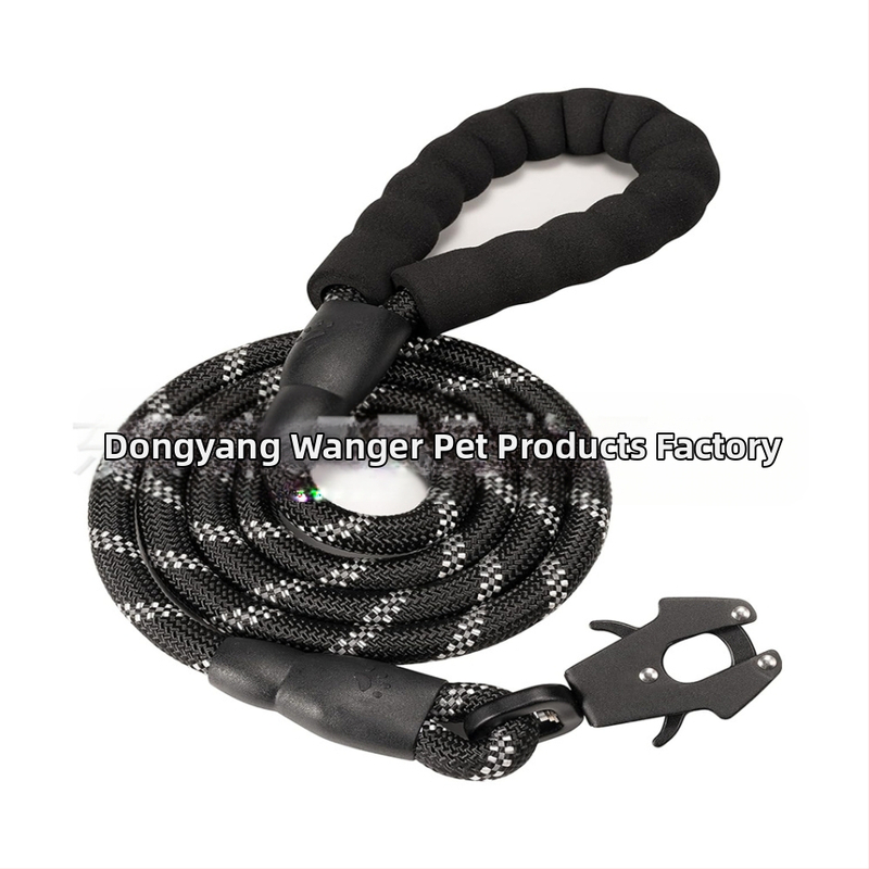 Каишка за домашни любимци, взривоустойчива каишка за кучета, отразяваща кръгла каишка за кучета, каишка за кучета, свободни ръце, трансгранична за жабешка катарама