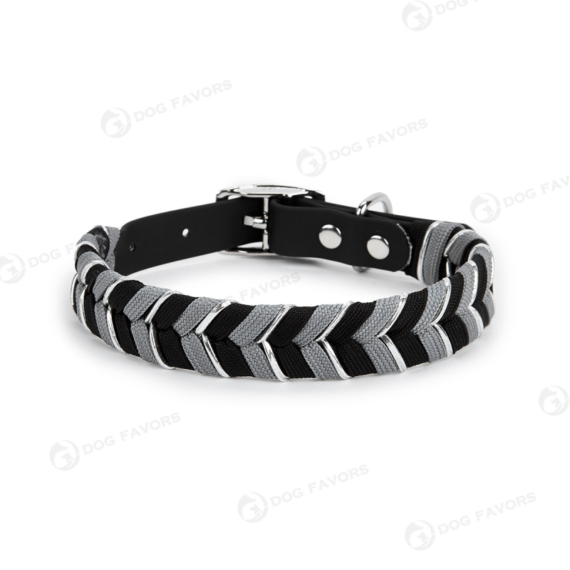 Furnizare directă din fabrică, zgardă nouă pentru animale de companie, material PVC, serie de câini, microblog, cataramă metalică, zgardă pentru câini, tracțiune transfrontalieră